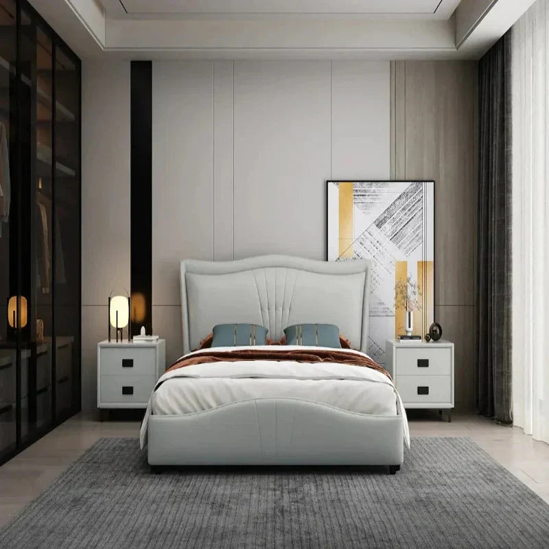 Trilif Luxury Upholstered Bed in Leatherette - Luxe Maple