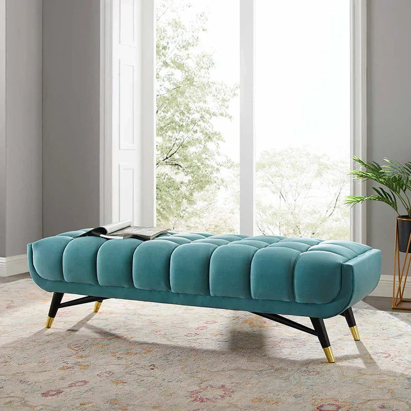 Cross line Lounger in Suede - Luxe Maple